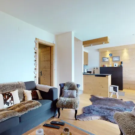 Appartement Superbe Renove Avec Vue Degagee