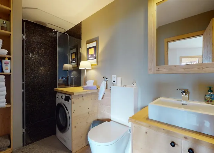 Superbe Renove Avec Vue Degagee 克莱恩 蒙塔纳